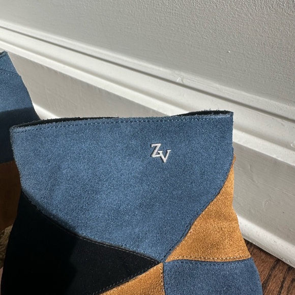 Zadig and Voltaire suede booties - Picture 2 of 2